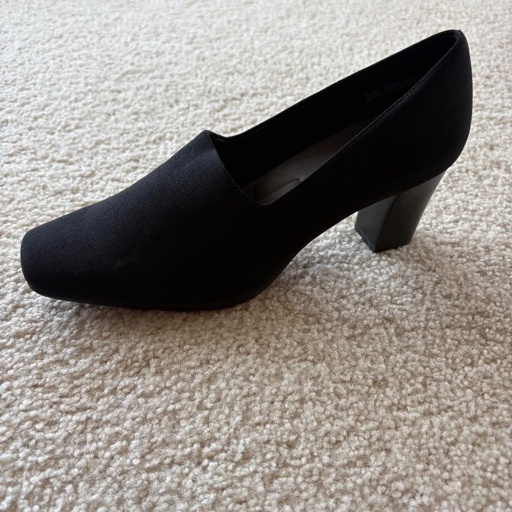 Aerosoles Size 8.5 Black Monday Night Square Toe Pumps - Picture 2 of 10